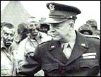 Eisenhower visits the soldiers